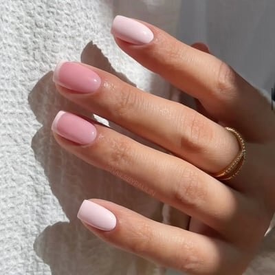 unghie corte french pastello